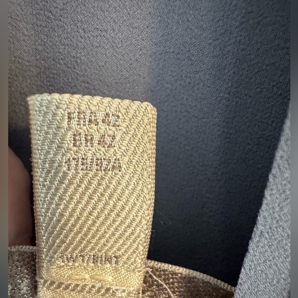 Burberry Britt Silk Nightgown and Robe set - Picture 11 of 11